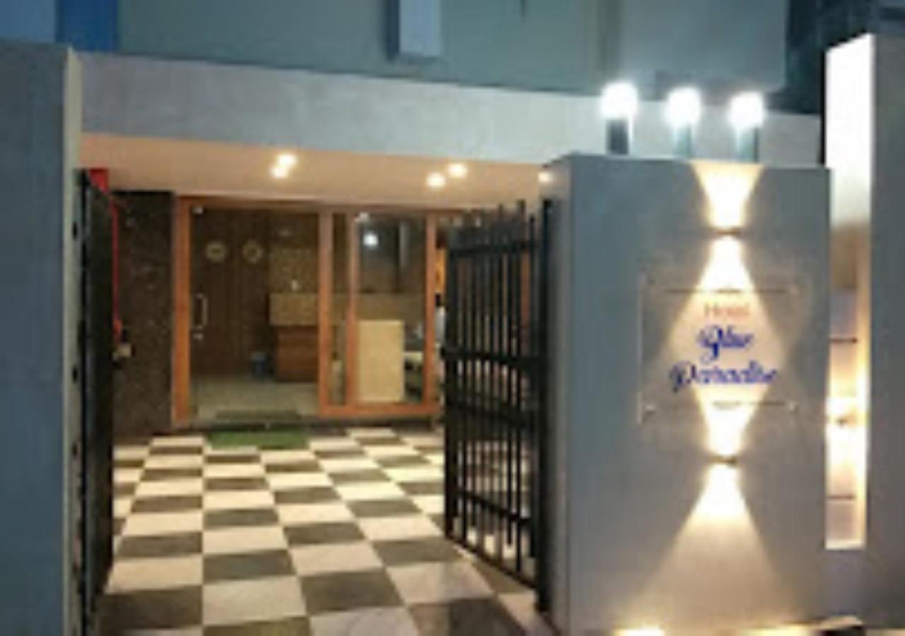 Hotel Blue Paradise Chandrapur ภายนอก รูปภาพ