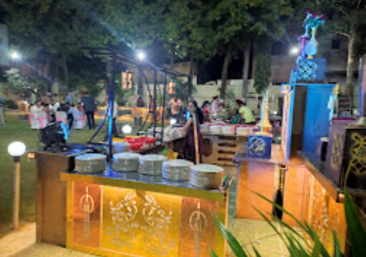 Hotel Blue Paradise Chandrapur ภายนอก รูปภาพ